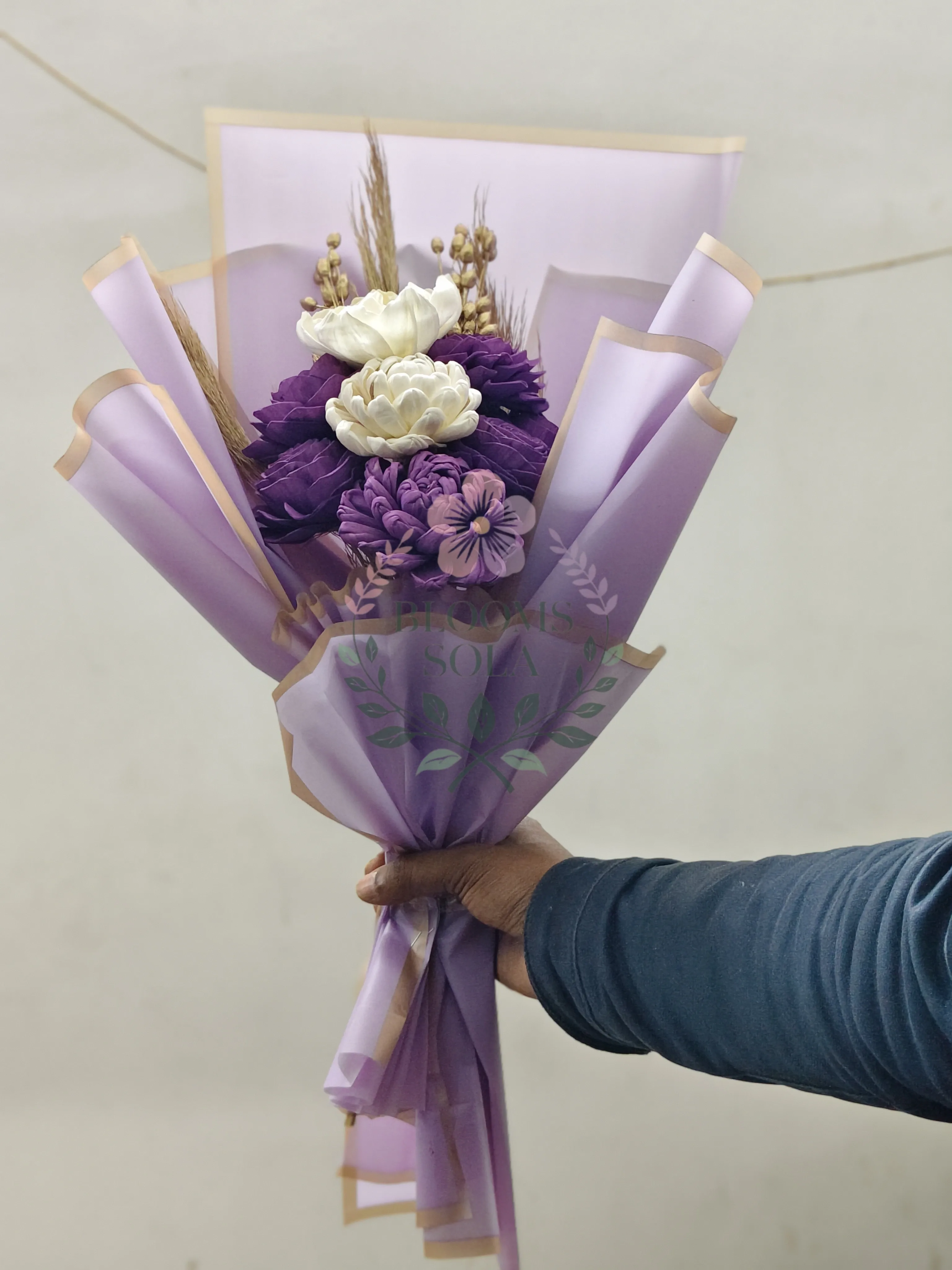 Sola Wood Floral Art