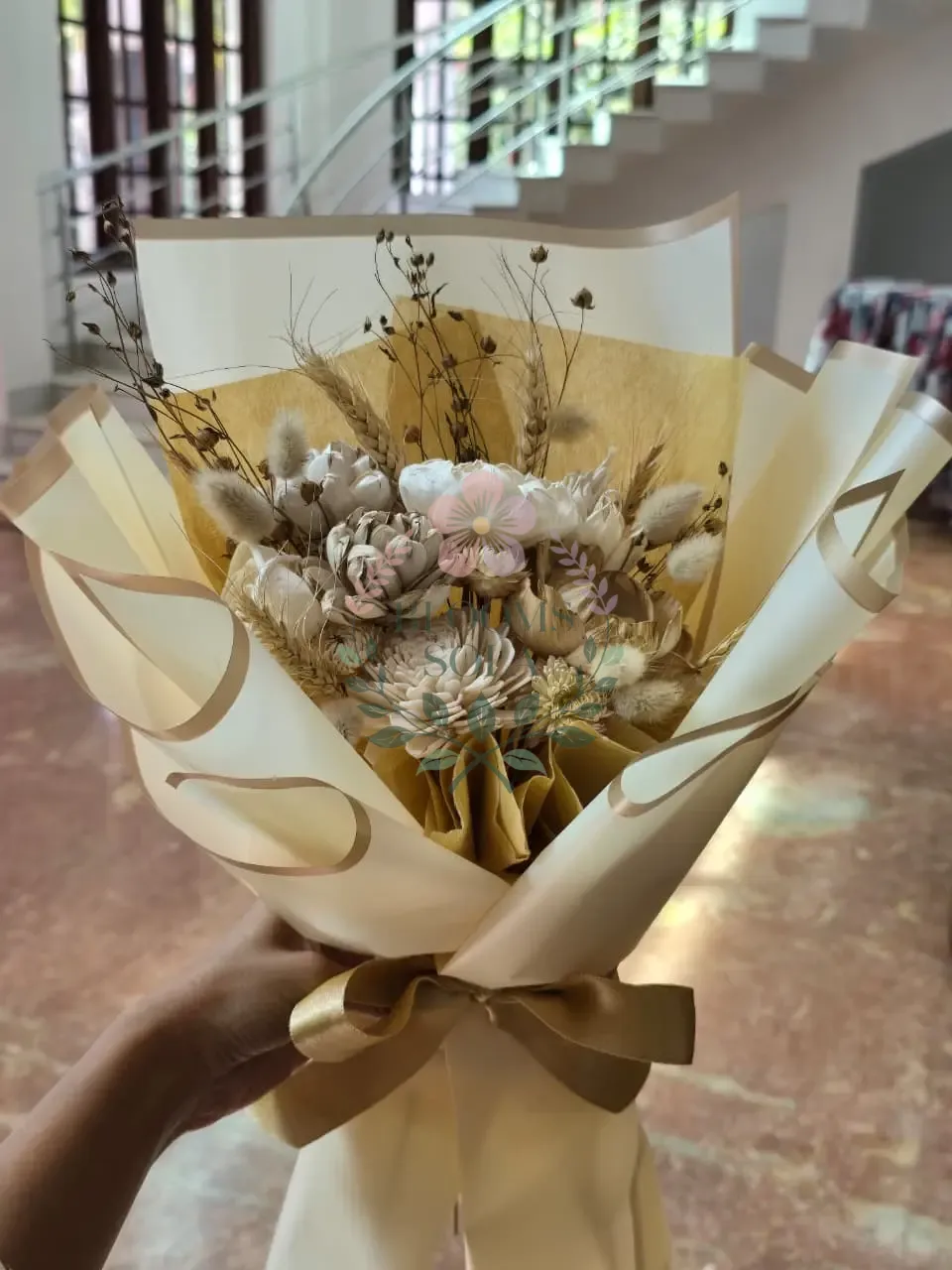 Sola Wood Floral Art
